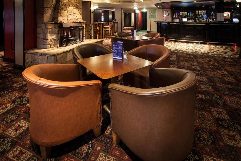 Strangford Arms Hotel Newtownards Exterior foto